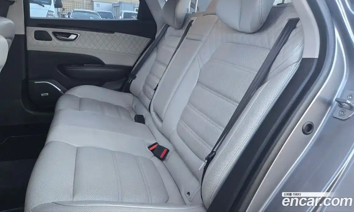 Renault SM6 2016 1.6 Автомат в Москве № 207588, фото 13