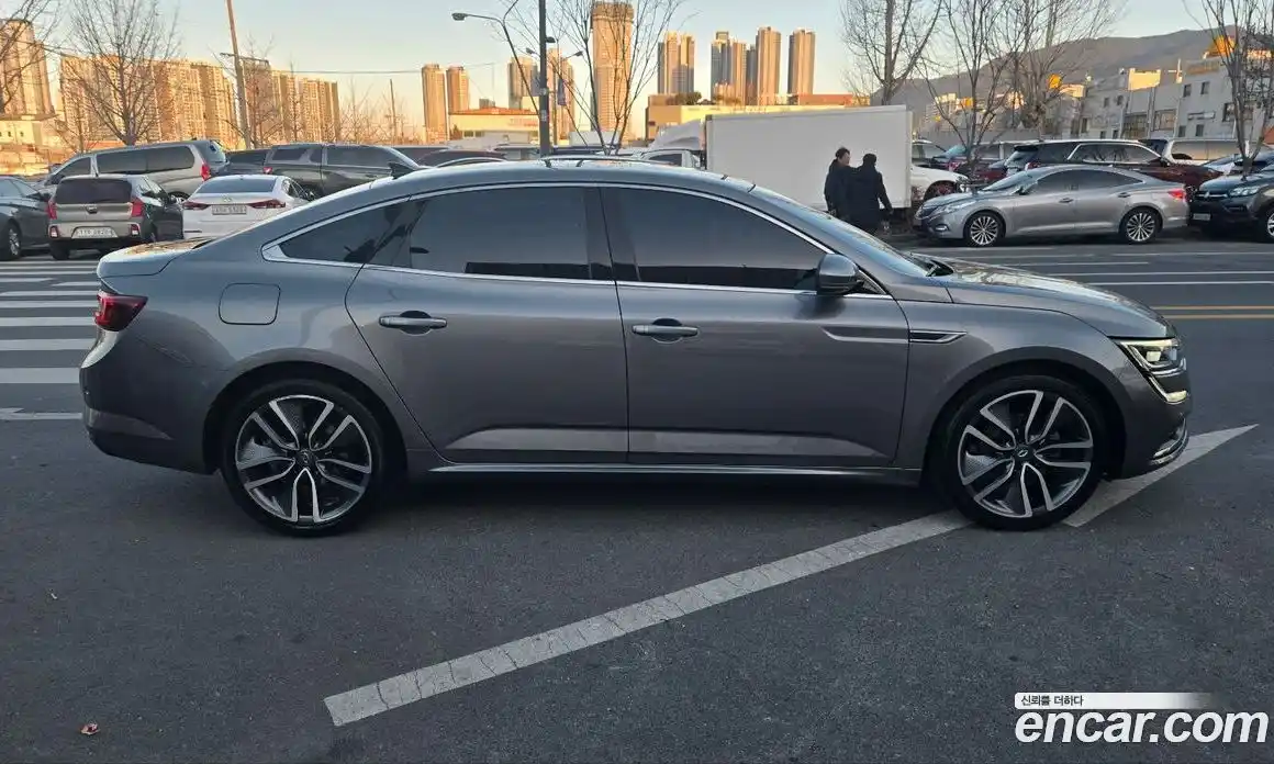 Renault SM6 2016 1.6 Автомат в Москве № 207588, фото 8