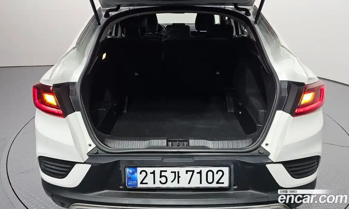 Renault XM3 2023 1.6 Автомат в Москве № 208230, фото 16