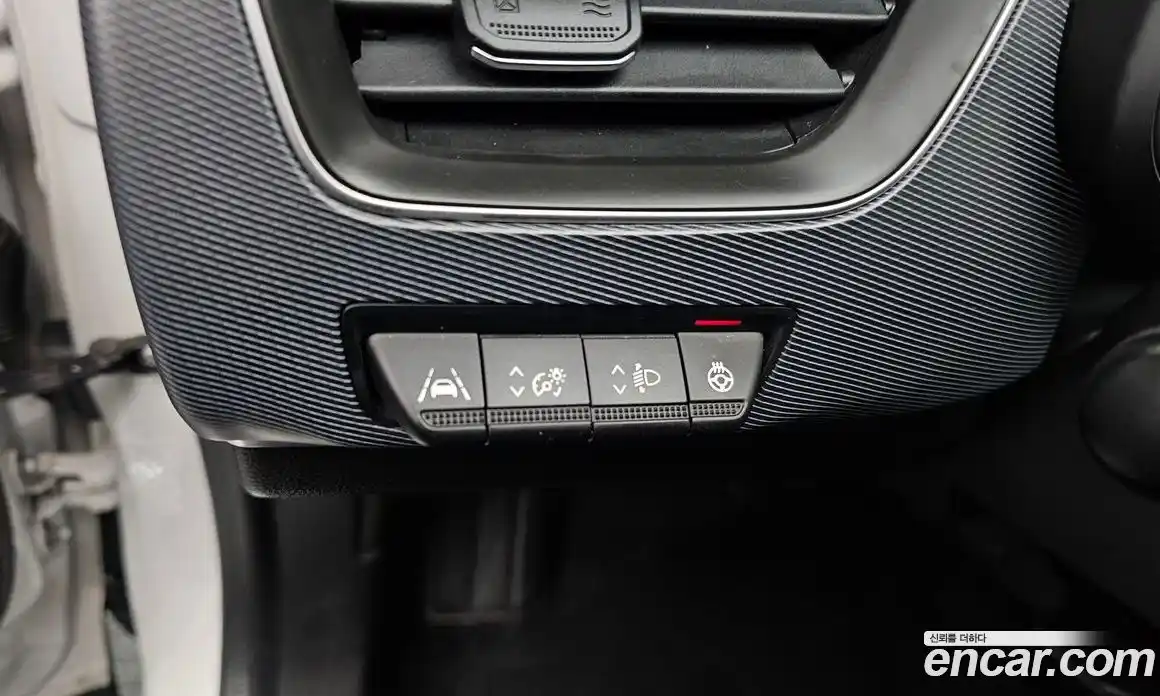 Renault XM3 2023 1.6 Автомат в Москве № 208230, фото 18