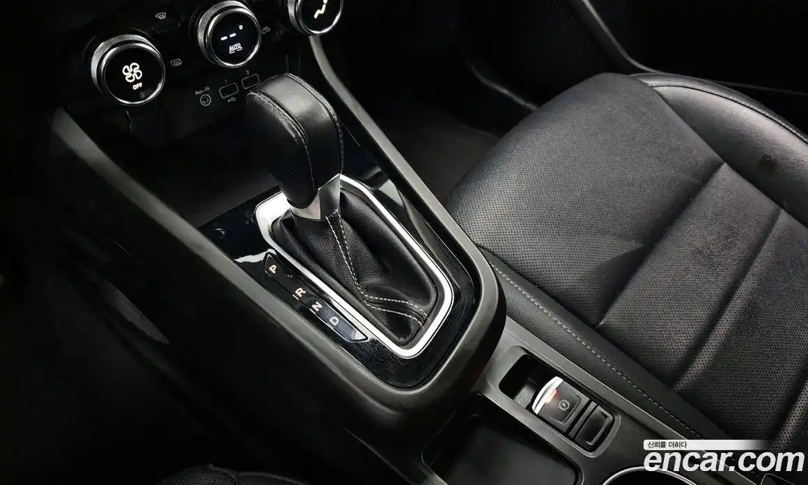 Renault XM3 2023 1.6 Автомат в Москве № 208230, фото 7