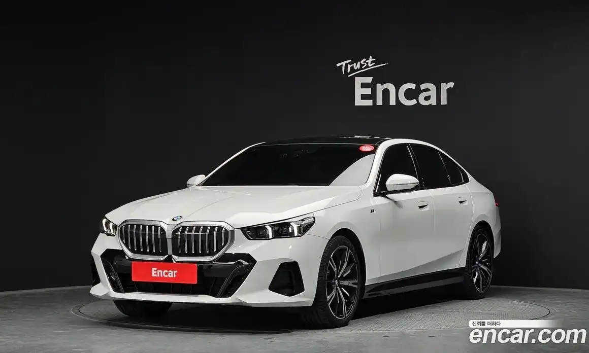 BMW 5-Series 2025 2.0 Автомат в Москве № 210142, фото 13