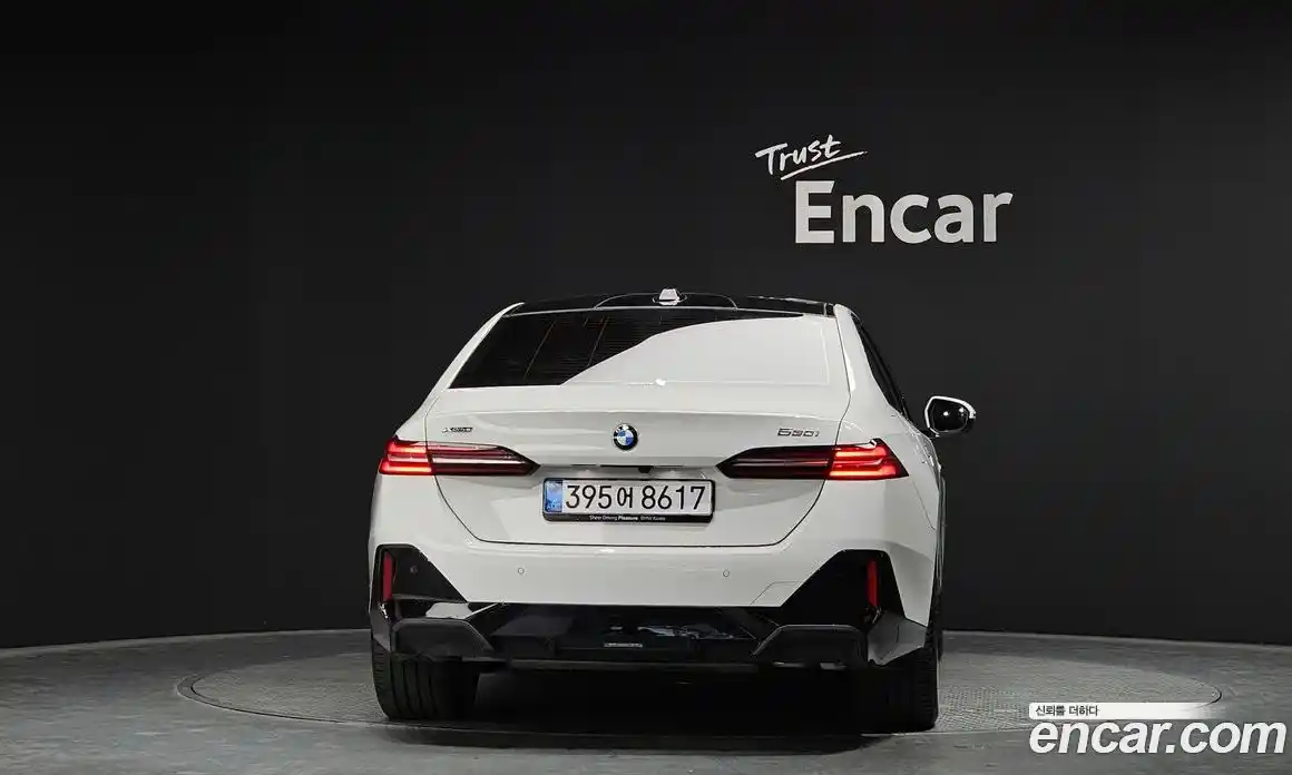 BMW 5-Series 2025 2.0 Автомат в Москве № 210142, фото 15