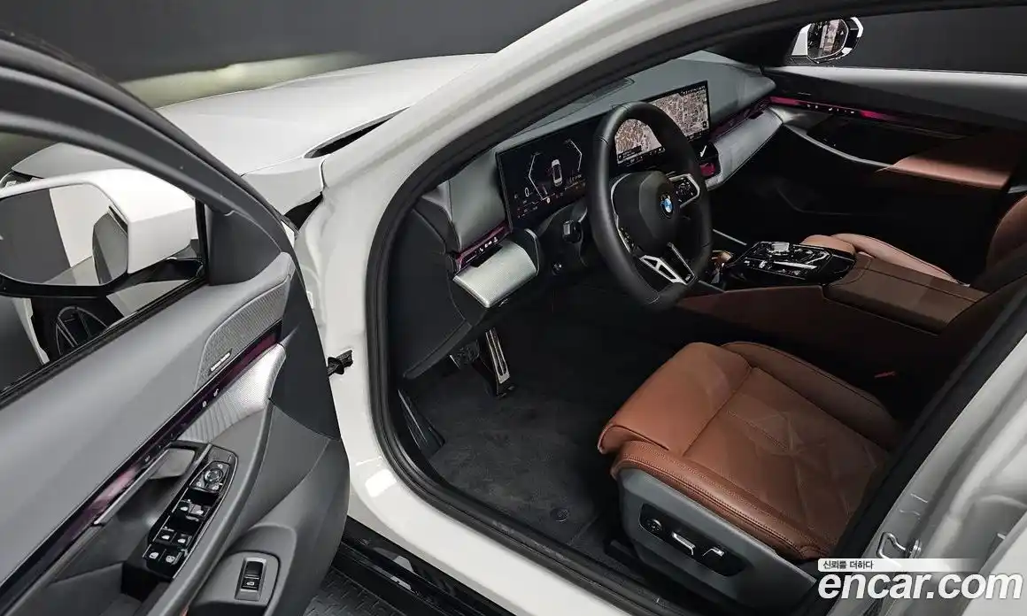 BMW 5-Series 2025 2.0 Автомат в Москве № 210142, фото 20