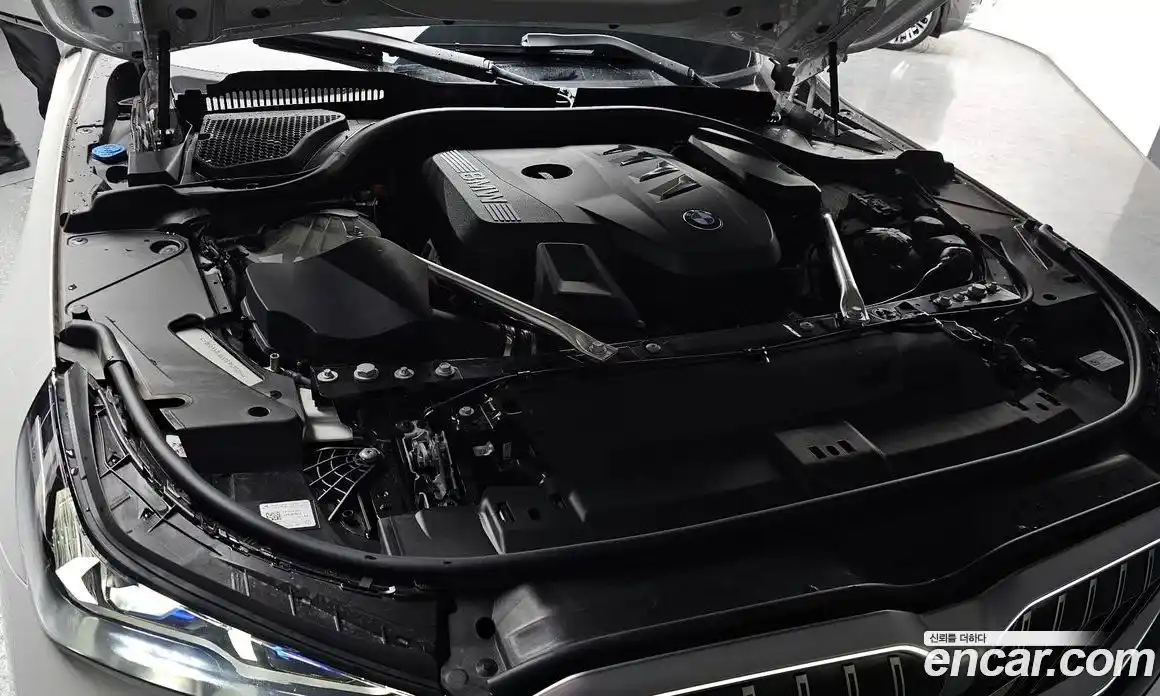 BMW 5-Series 2025 2.0 Автомат в Москве № 210142, фото 8