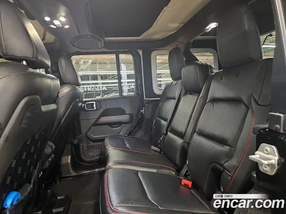 Jeep Wrangler 2022 2.0 Автомат в Москве № 210696, фото 11