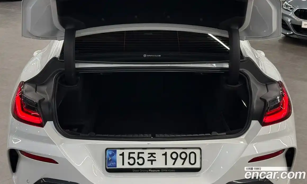 BMW 8-Series 2024 4.4 Автомат в Москве № 210855, фото 11