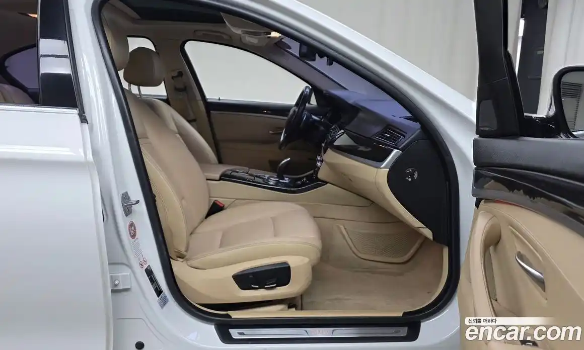 BMW 5-Series 2015 2.0 Автомат в Москве № 211742, фото 19