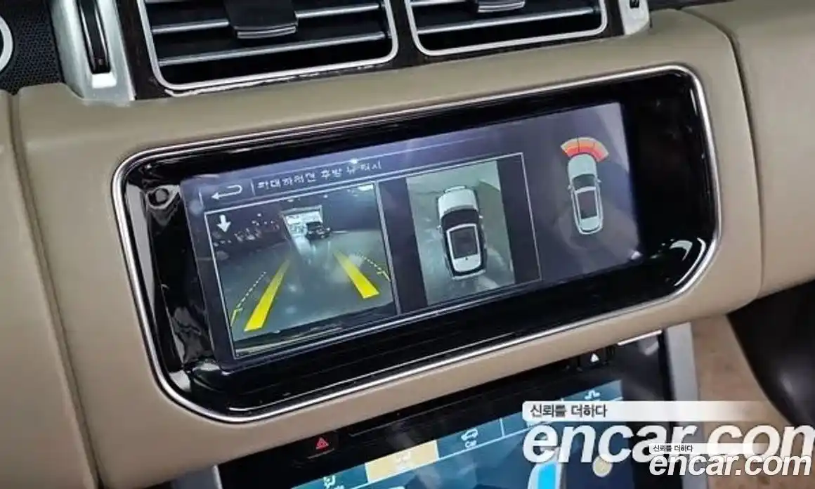 Land Rover Range-Rover 2016 4.4 Автомат в Москве № 213650, фото 15