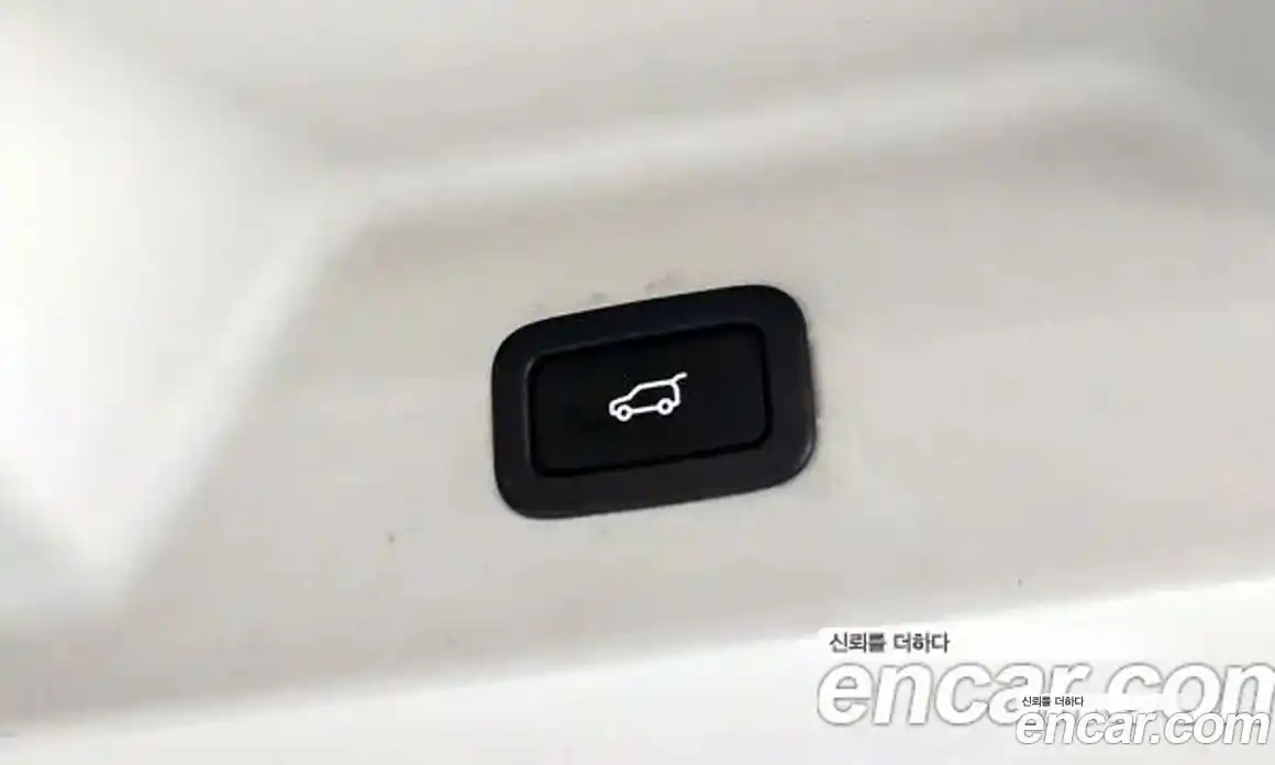 Land Rover Range-Rover 2016 4.4 Автомат в Москве № 213650, фото 18