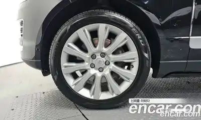 Land Rover Range-Rover 2016 4.4 Автомат в Москве № 213650, миниатюра 5