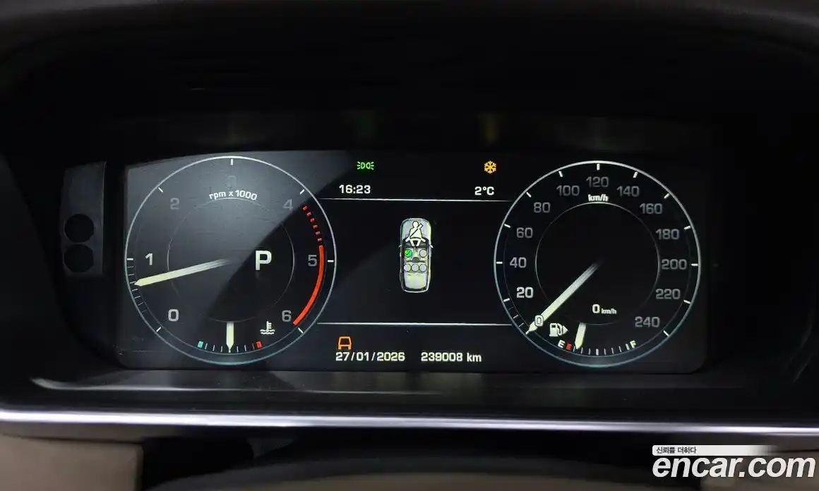 Land Rover Range-Rover 2014 4.4 Автомат в Москве № 213848, фото 8