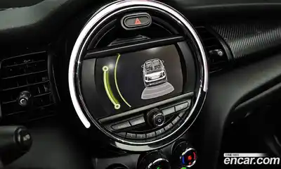 Mini Cooper Convertible 2016 1.5 Автомат в Москве № 214399, миниатюра 12