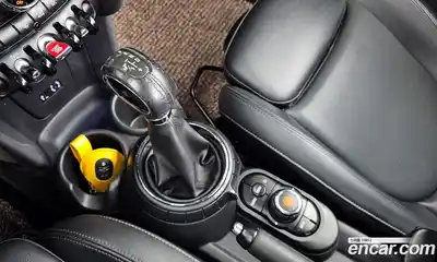 Mini Cooper Convertible 2016 1.5 Автомат в Москве № 214399, миниатюра 2