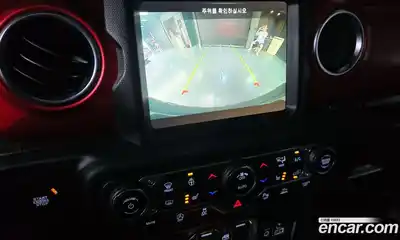 Jeep Wrangler 2023 2.0 Автомат в Москве № 215453, миниатюра 9