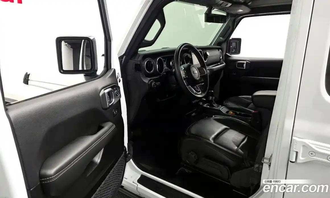 Jeep Wrangler 2023 2.0 Автомат в Москве № 215477, фото 15