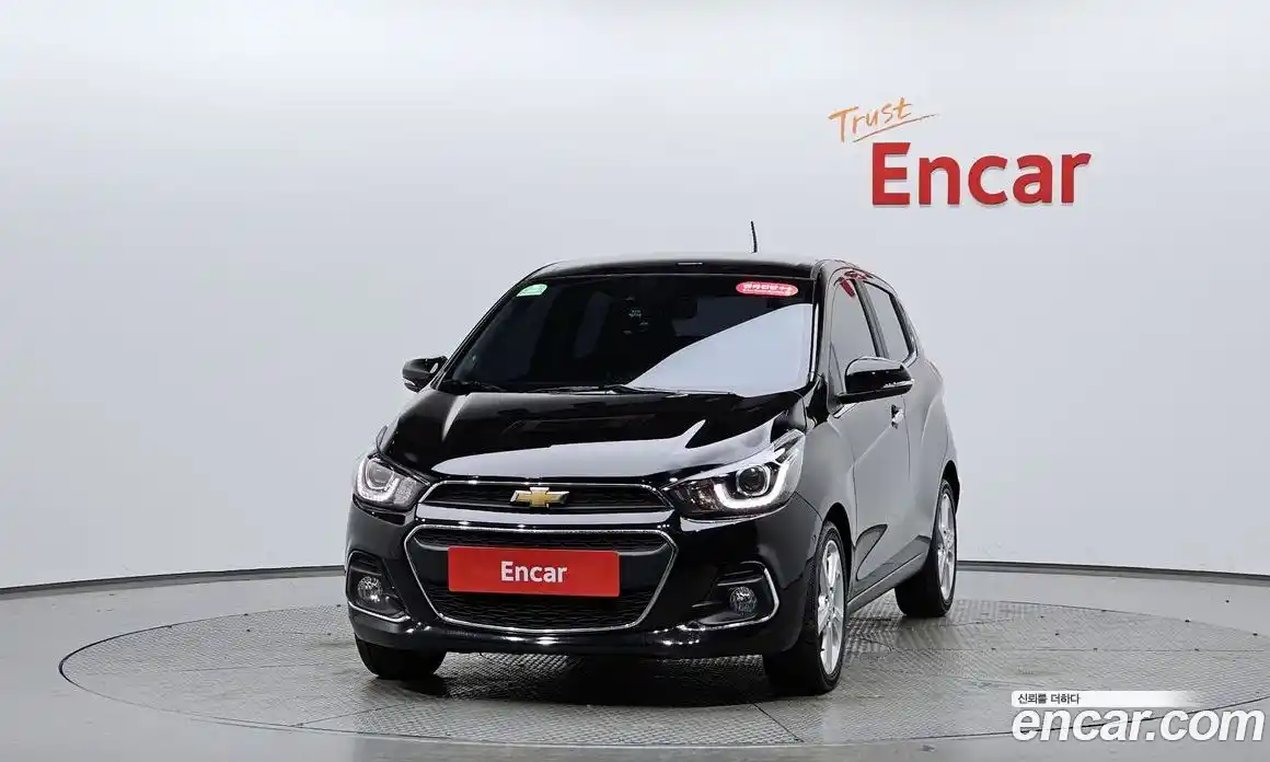 Chevrolet Spark 2017 1.0 Автомат в Москве № 216213, фото 12