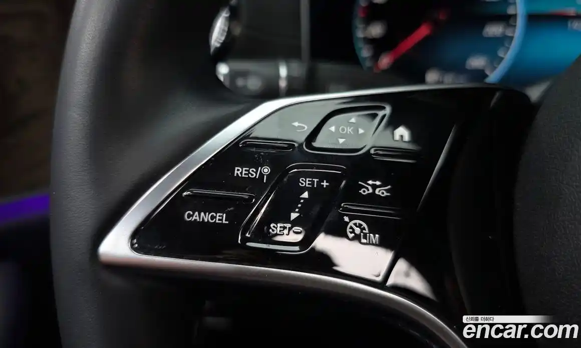 Mercedes-Benz E-Class 2022 2.0 Автомат в Москве № 220472, фото 12