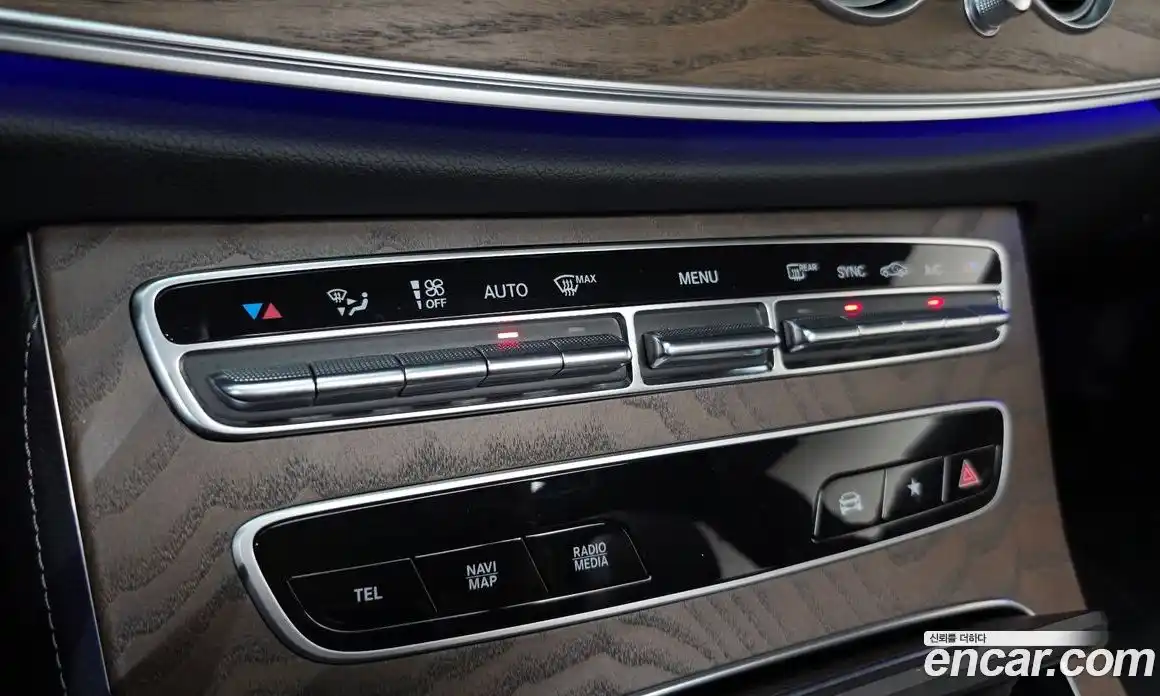 Mercedes-Benz E-Class 2022 2.0 Автомат в Москве № 220472, фото 6