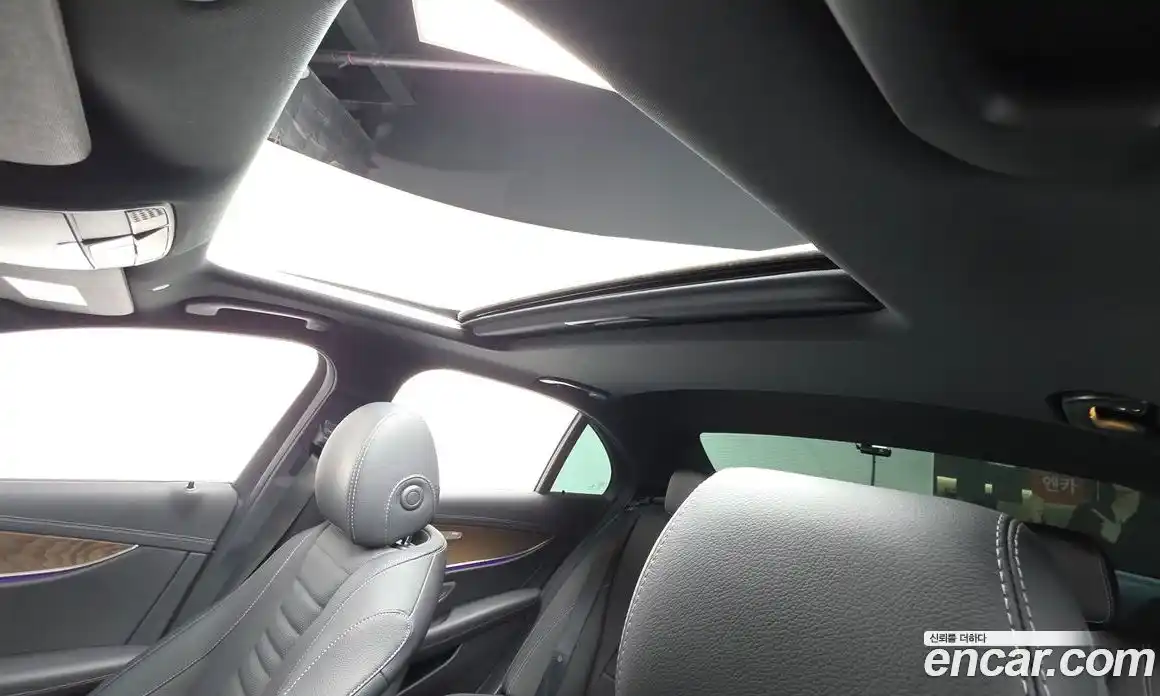 Mercedes-Benz E-Class 2022 2.0 Автомат в Москве № 220472, фото 7