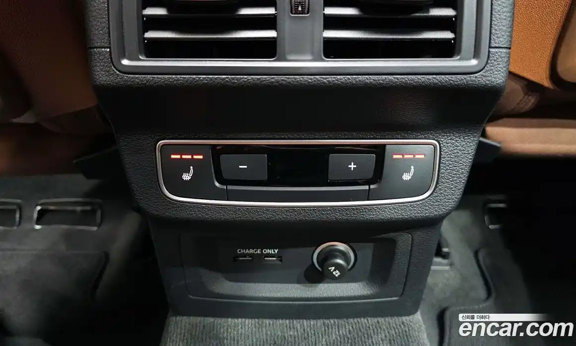 Audi Q5 2023 2.0 Автомат в Москве № 223037, фото 15