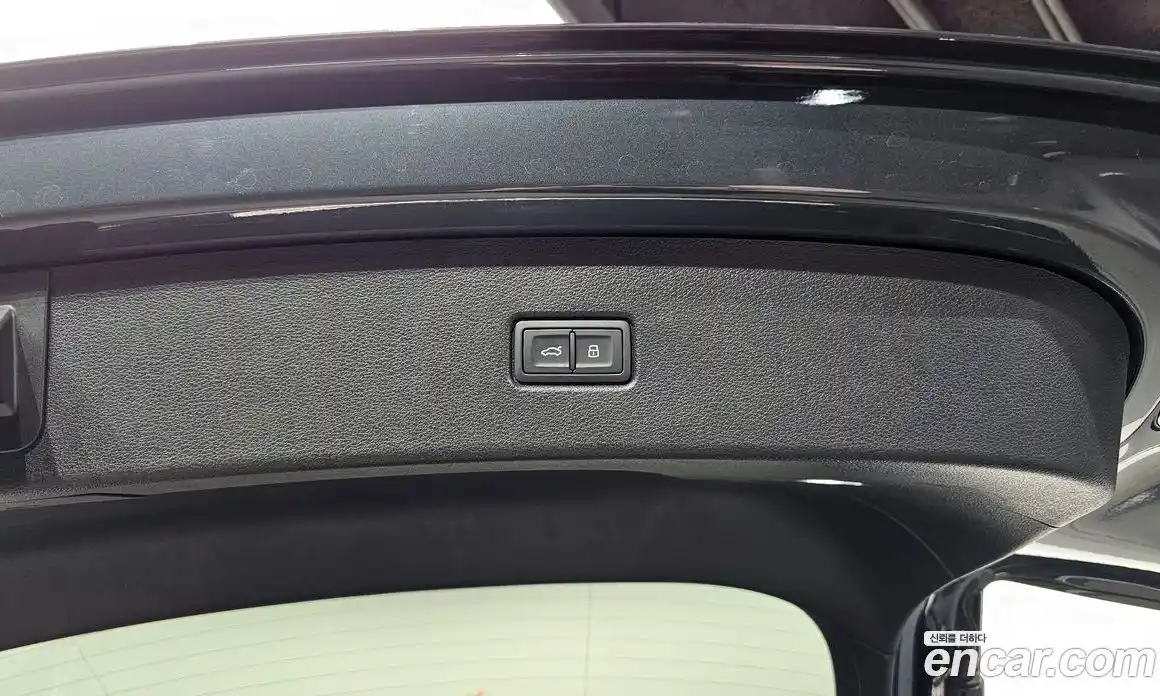 Audi Q5 2023 2.0 Автомат в Москве № 223037, фото 8