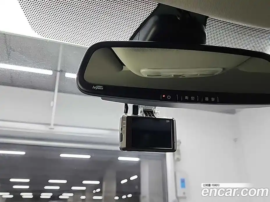 Renault SM3 2018 1.6 Вариатор в Москве № 223456, фото 13