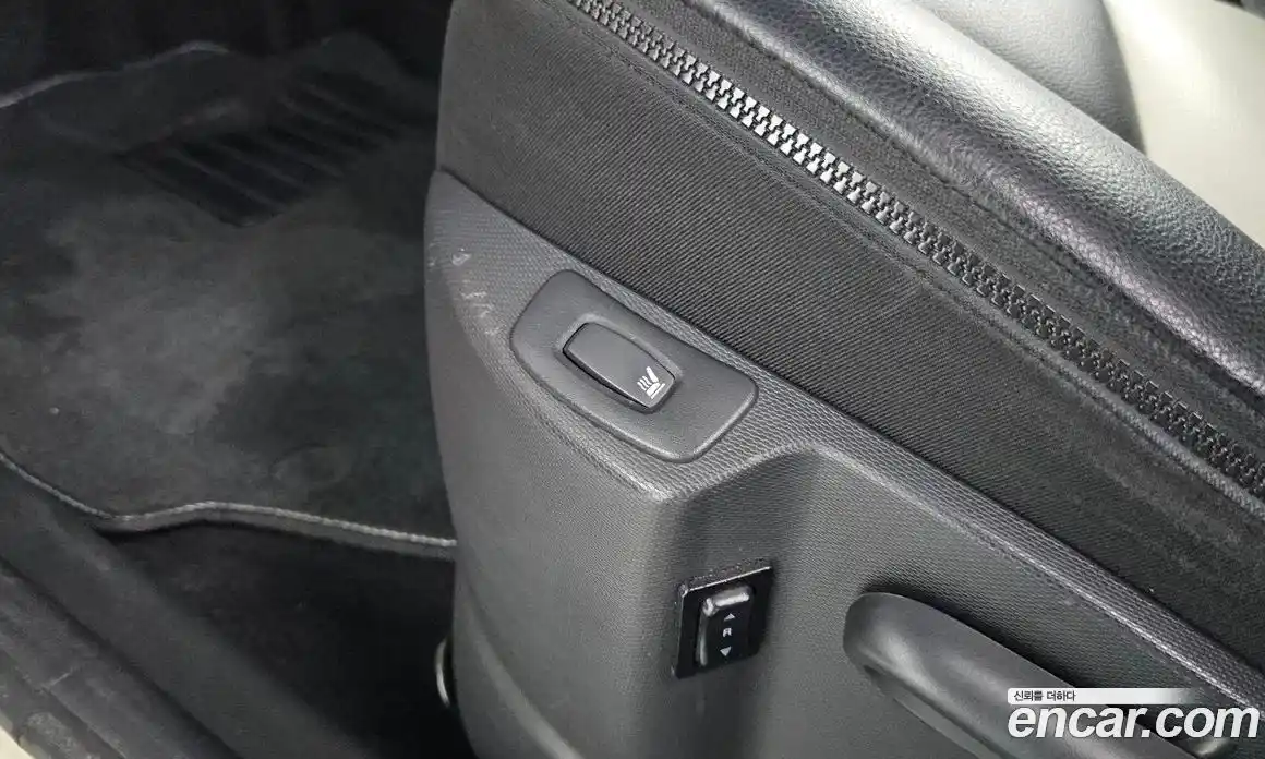 Renault QM3 2015 1.5 Автомат в Москве № 225989, фото 18