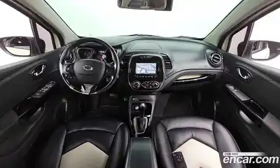 Renault QM3 2015 1.5 Автомат в Москве № 225989, миниатюра 7