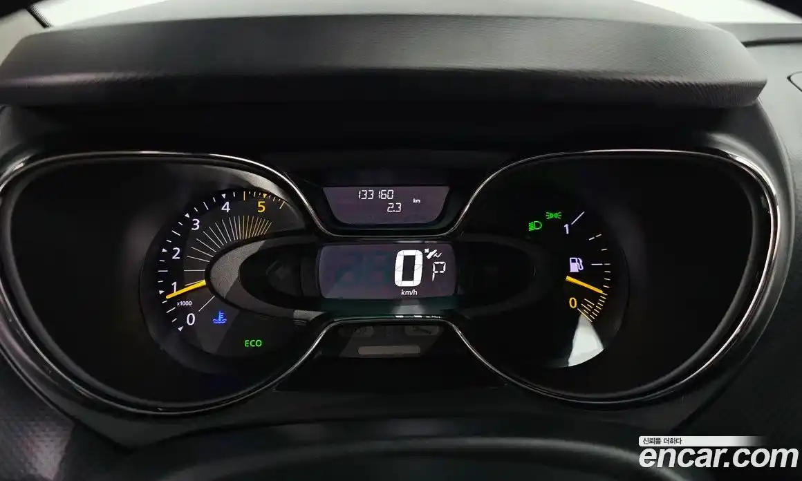 Renault QM3 2015 1.5 Автомат в Москве № 225989, фото 8