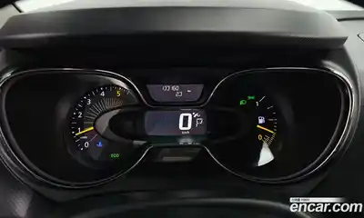 Renault QM3 2015 1.5 Автомат в Москве № 225989, миниатюра 8