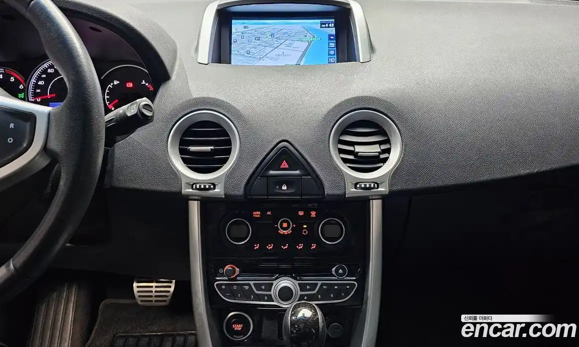 Renault QM5 2012 2.0 Автомат в Москве № 226924, фото 15