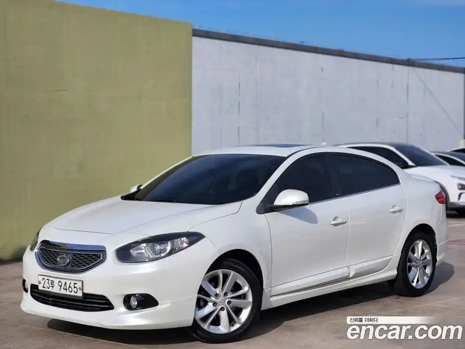 Renault SM3 2014 1.6 Автомат в Москве № 227378, фото 1
