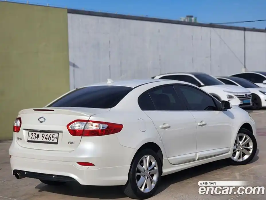 Renault SM3 2014 1.6 Автомат в Москве № 227378, фото 4