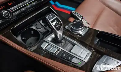 BMW 5-Series 2016 2.0 Автомат в Москве № 229285, миниатюра 9