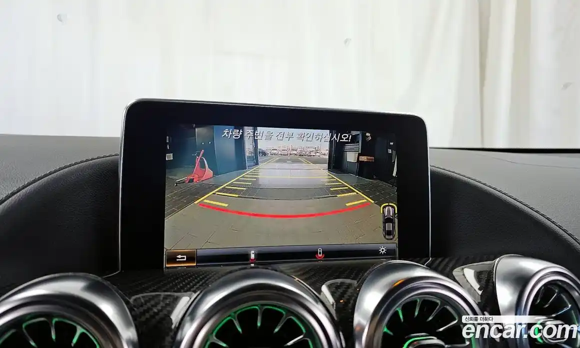 Mercedes-Benz AMG GT 2016 4.0 Автомат в Москве № 229424, фото 13