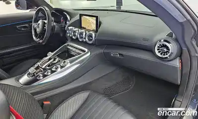 Mercedes-Benz AMG GT 2016 4.0 Автомат в Москве № 229424, миниатюра 3