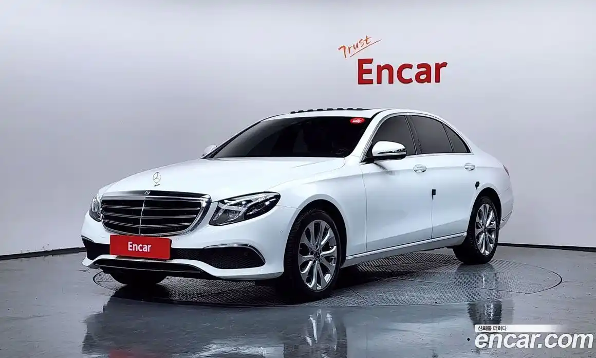 Mercedes-Benz E-Class 2017 1.9 Автомат в Москве № 229540, фото 16