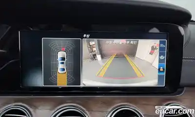 Mercedes-Benz E-Class 2017 1.9 Автомат в Москве № 229540, миниатюра 3