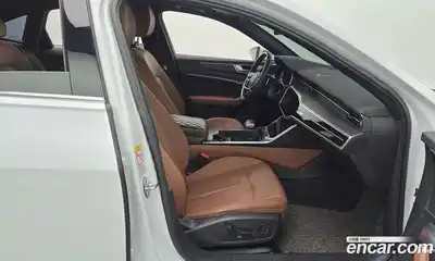 Audi A6 2023 2.0 Автомат в Москве № 229697, миниатюра 2