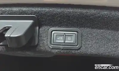 Audi A6 2023 2.0 Автомат в Москве № 229697, миниатюра 10