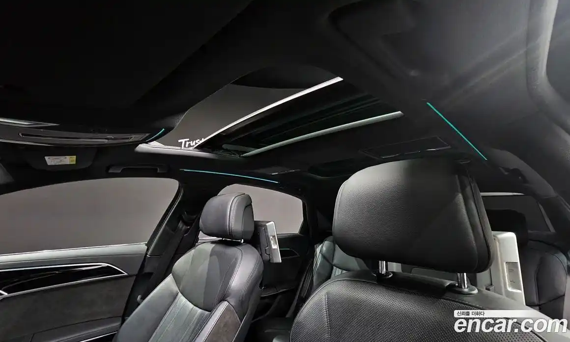 Audi A8 2021 3.0 Автомат в Москве № 230060, фото 20