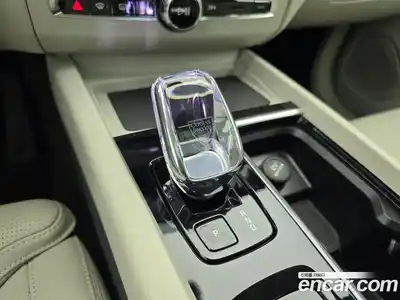 Volvo XC60 2026 2.0 Автомат в Москве № 230759, миниатюра 9