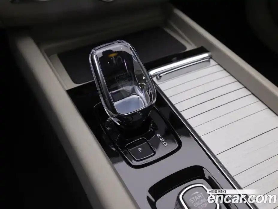 Volvo XC60 2026 2.0 Автомат в Москве № 230765, фото 12