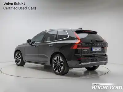 Volvo XC60 2026 2.0 Автомат в Москве № 230765, миниатюра 4
