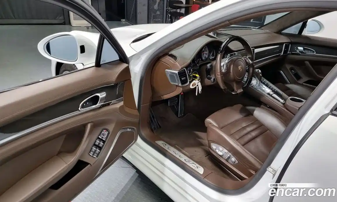 Porsche Panamera 2015 4.8 Автомат в Москве № 231000, фото 14