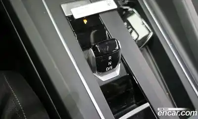 Volkswagen Golf, 2022