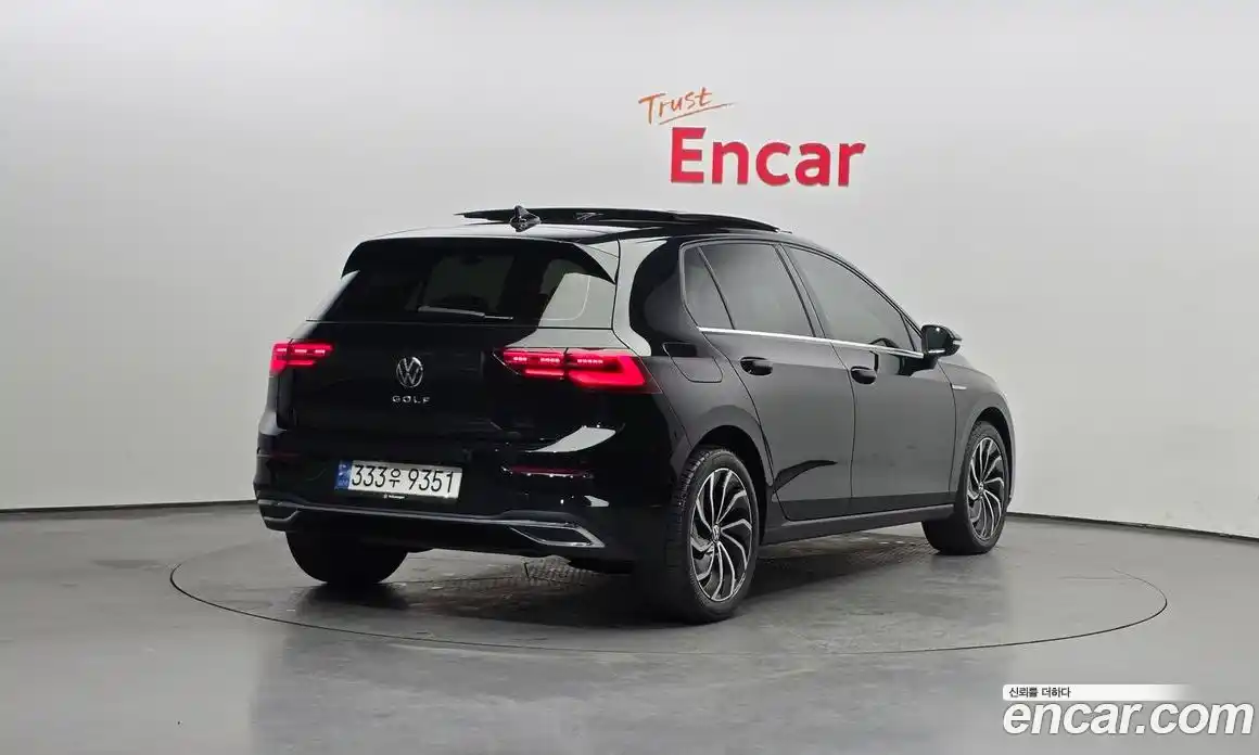 Volkswagen Golf 2022 2.0 Автомат в Москве № 232156, фото 15