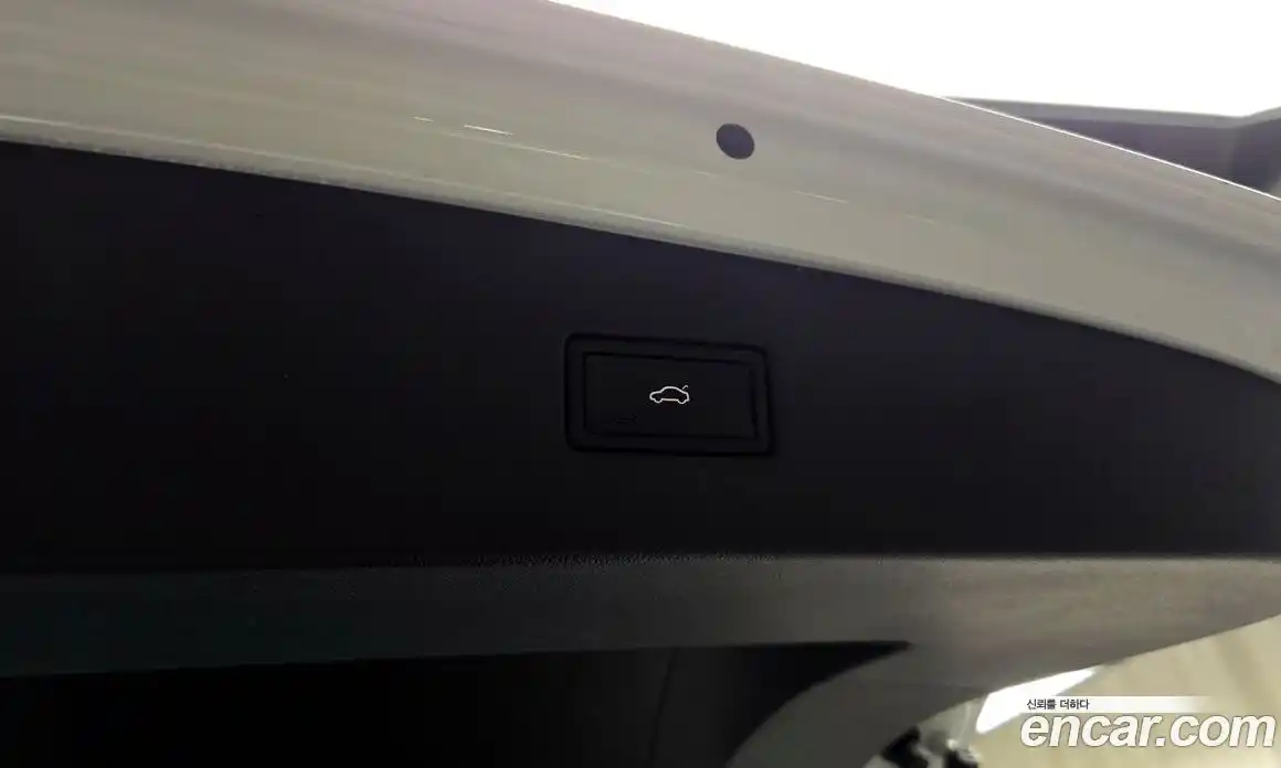 Volkswagen Tiguan 2022 2.0 Автомат в Москве № 232189, фото 16