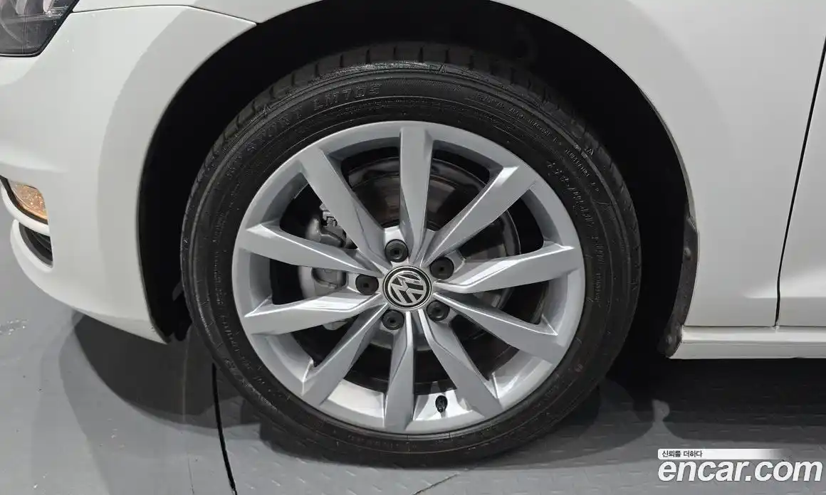 Volkswagen Golf 2015 2.0 Автомат в Москве № 232241, фото 8